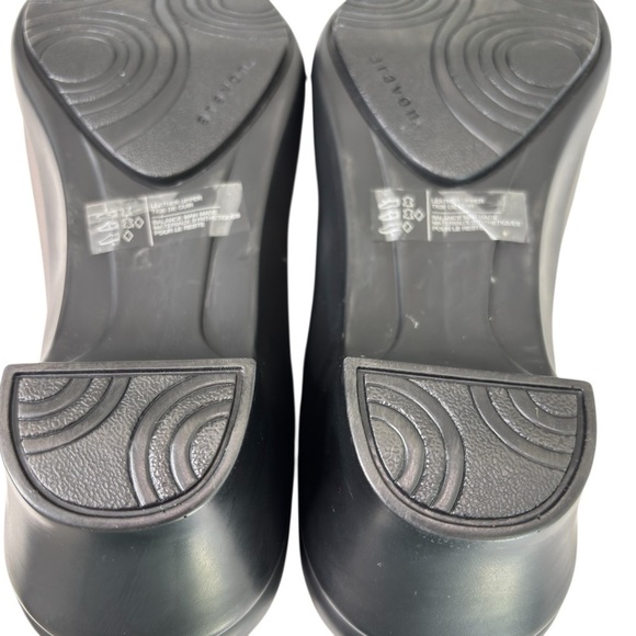 ARAVON Maya Mary Jane Pumps Women's Size 10 Gray Pewter Metallic Comfort Shoe - Picture 15 of 16